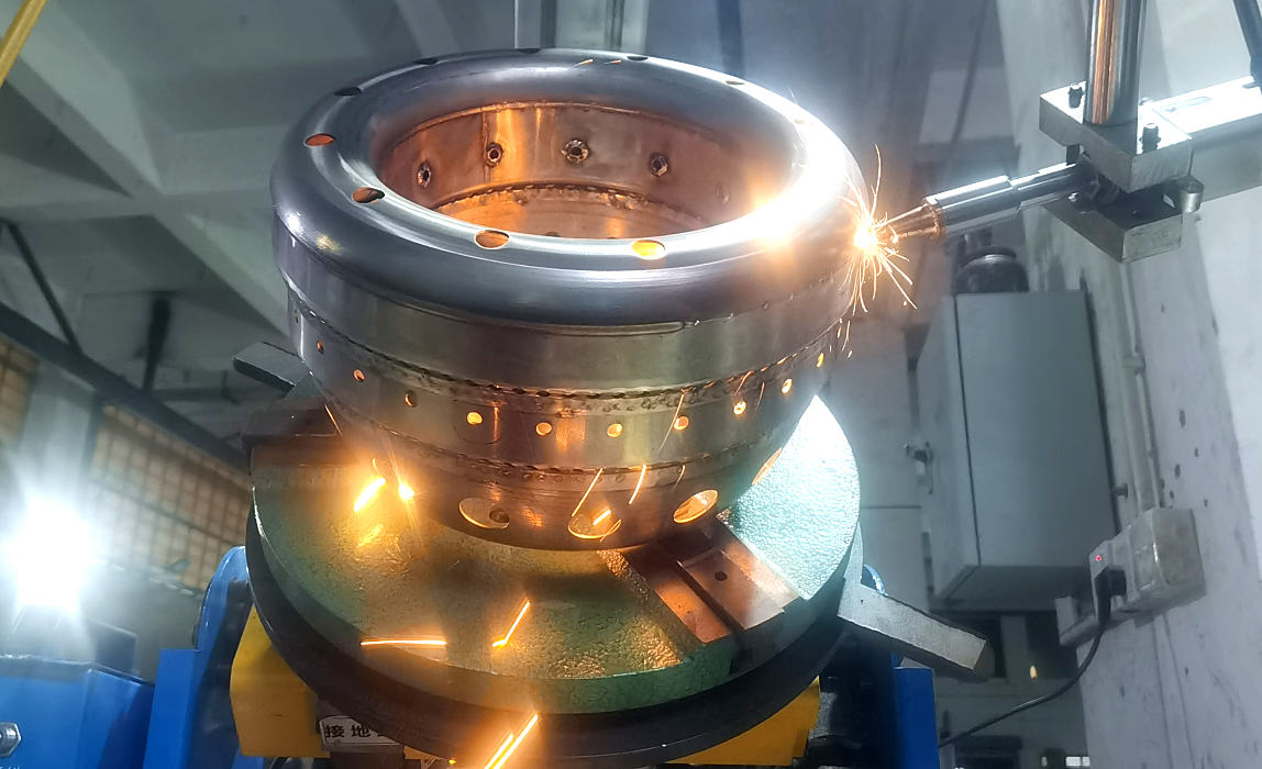 combustion chamber automatic laser welding