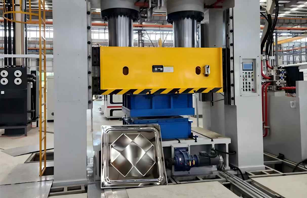 water expansion hydraulic forming